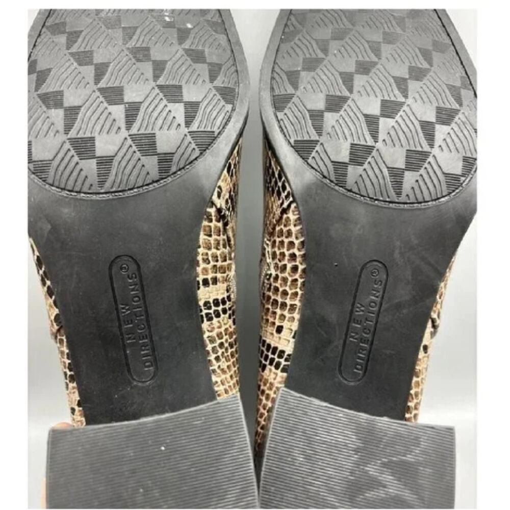 New Directions Glenda Ankle Boots Women’s Size 10 M Snake Print Booties Zip - Picture 4 of 4